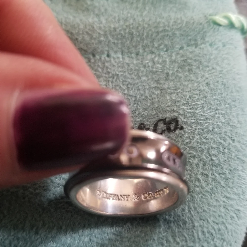 Return to Tiffany sterling silver ring - Picture 2 of 3